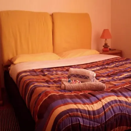 Bed & Breakfast‎ Asinelli 3*