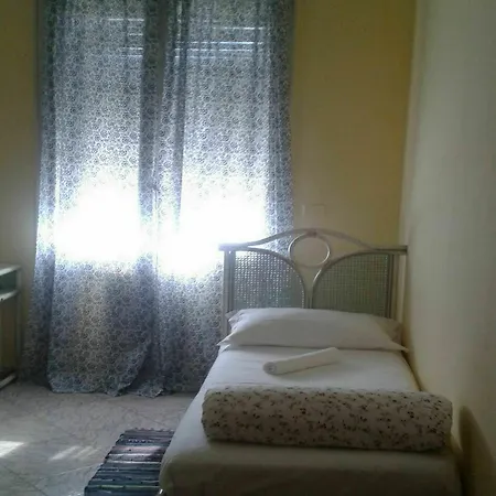 Bed & Breakfast‎ Asinelli 3* Μπολόνια