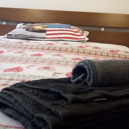 Bed & Breakfast‎ Asinelli 3* Bologne