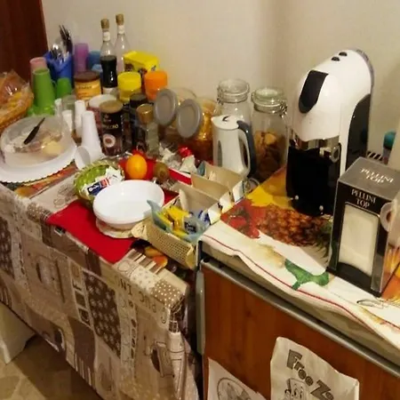 Bed & Breakfast‎ Asinelli Couette-café